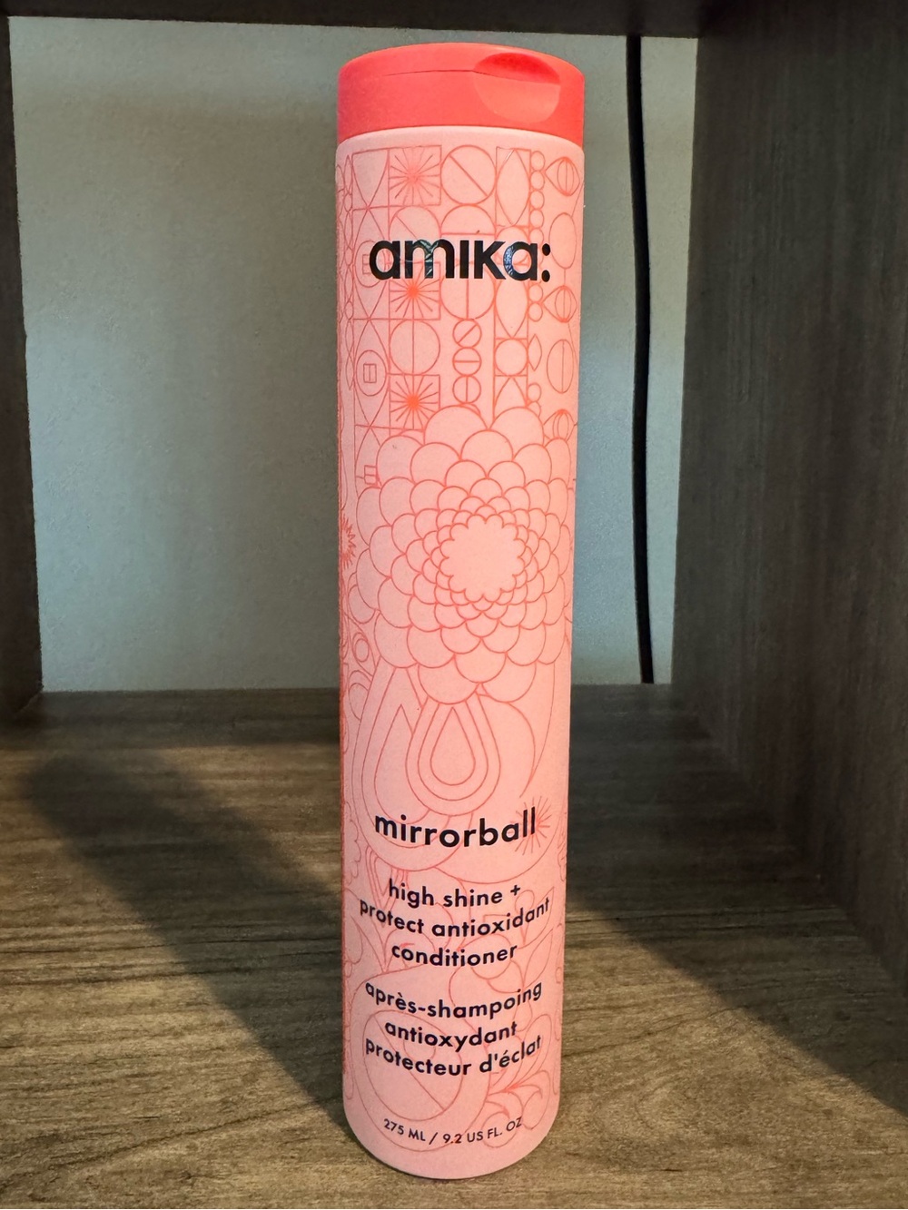 NEW- Amika Conditioner Mirrorball